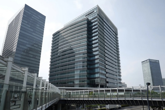 Πούλησε την παγκόσμια έδρα της στη Γιοκοχάμα η Nissan 